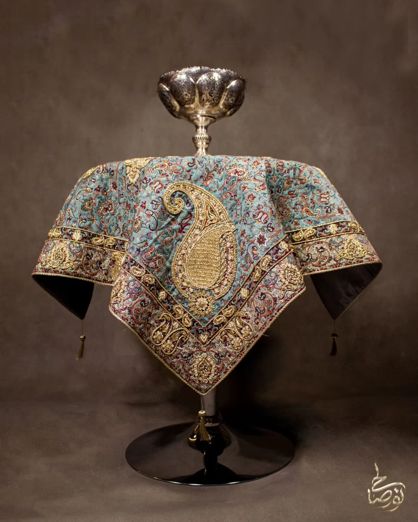 رومیزی ترمه سرمه دوزی